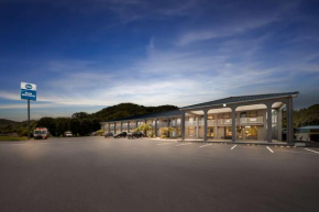 Best Western Wilderness Trail Inn